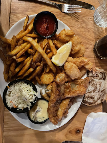 The Fox & Hounds Restaurant & Tavern - Hospitality and gastronomy