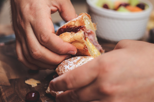 Pickles Deli - Hospitality and gastronomy