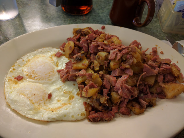 Mariah's Westwind Restaurant - Hospitality and gastronomy