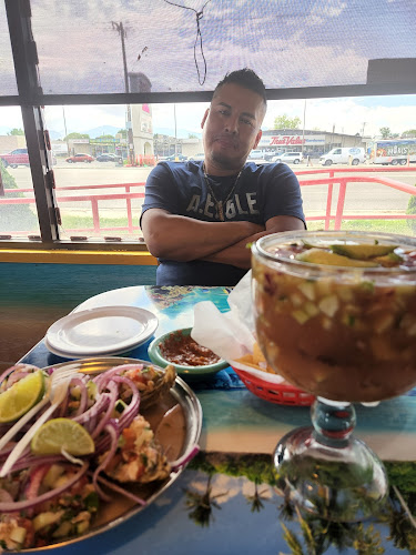 Mariscos Ensenada - Taylorsville