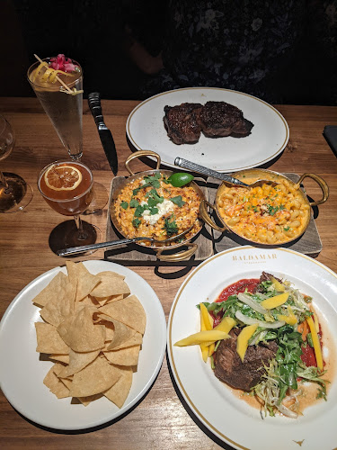 1642 County Road B2 W, Roseville, MN 55113