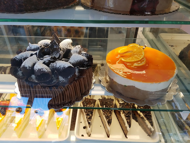 3302 Ditmars Blvd, Queens, NY 11105, United States