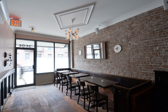 34-04 31st Ave, Astoria, NY 11106