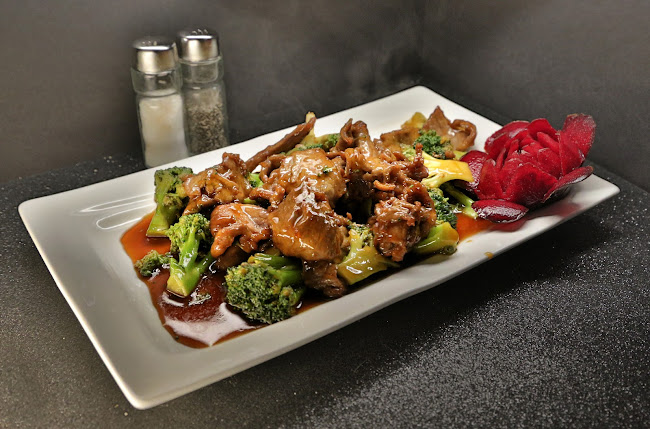 Comentarii opinii despre Hunan's Bistro & Sushi