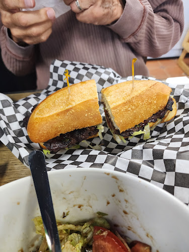 915 N Euclid Ave, Upland, CA 91786