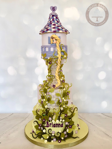 Louise Sandy Custom Cakes - Hospitality and gastronomy