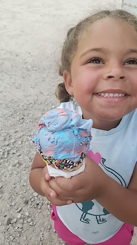 Comentarii opinii despre Cheaters Creamery