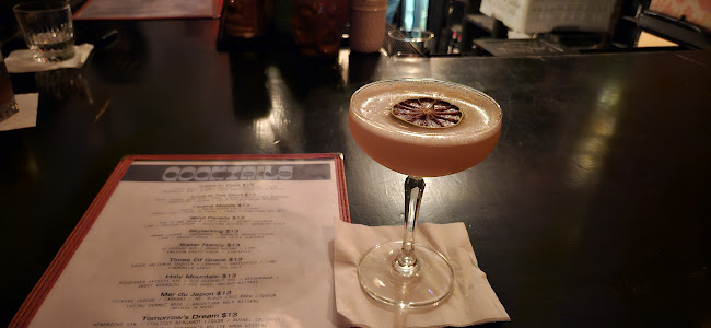 Diamond Dogs - Hospitality and gastronomy