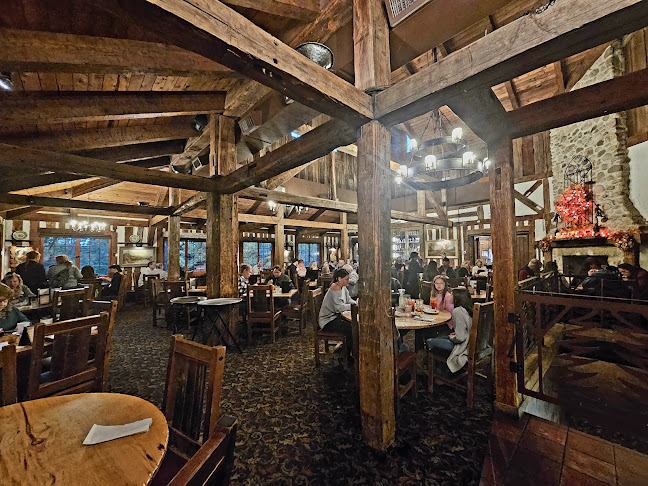 The Fox & Hounds Restaurant & Tavern - Hubertus