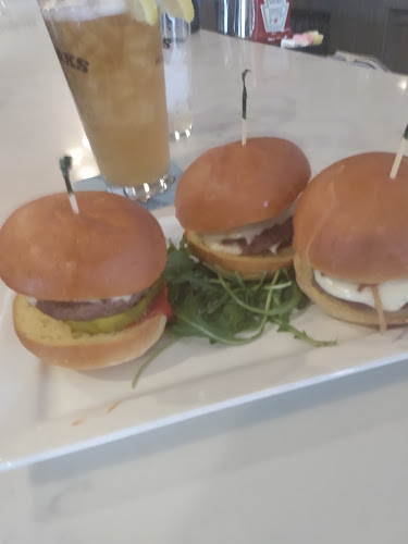 582 S Bethlehem Pike, Fort Washington, PA 19034