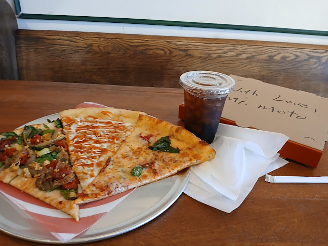 Mr. Moto Pizza - Pacific Beach - San Diego