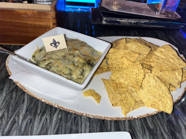 Comentarii opinii despre On The Bend Oyster Bar and Cigar Lounge