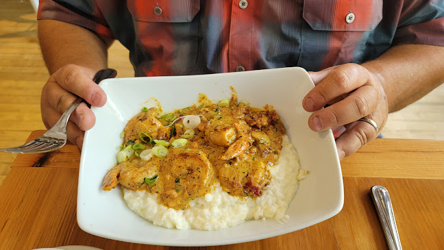 Comentarii opinii despre Sabrina's Cafe