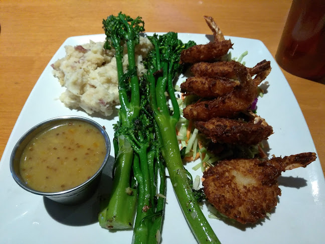 Comments and reviews of The Fish Peddler Restaurant on Foss Waterway