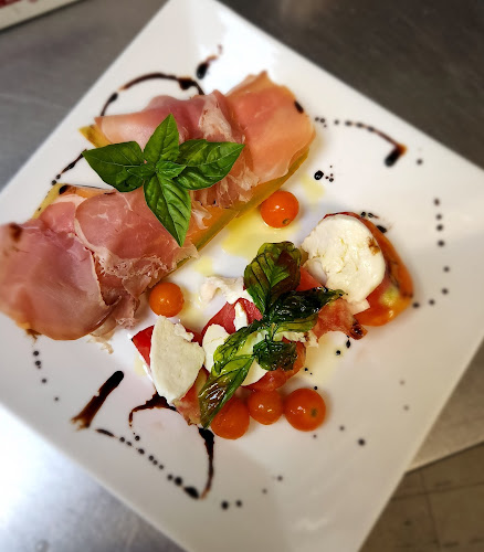 Enzo's La Piccola Cucina - Hospitality and gastronomy