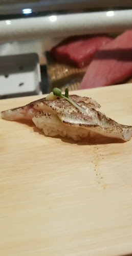 Tanoshi Sushi Sake Bar