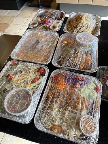 Thai Chefs Restaurant - Santa Clarita - Hospitality and gastronomy