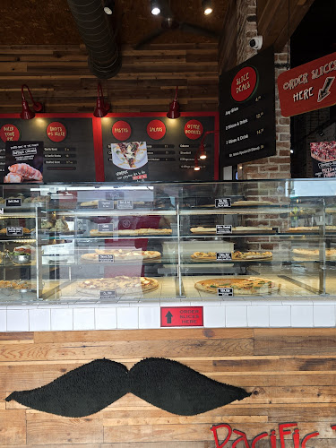 Comentarii opinii despre Mr. Moto Pizza - Pacific Beach