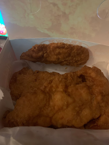 Crown Fried Chicken - Hospitality and gastronomy