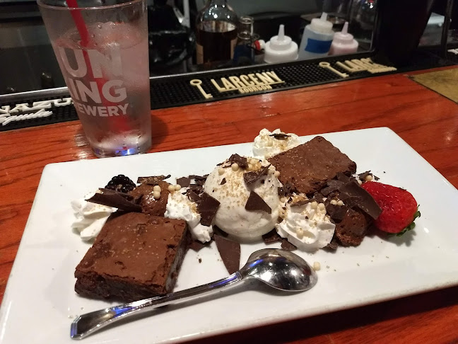 256 Spring St, Jeffersonville, IN 47130