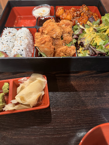 San Chome´ Sushi & Asian Cusine - Hospitality and gastronomy