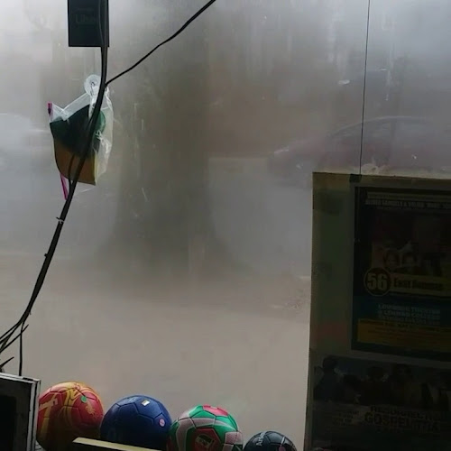 Opinii despre Ruth's Jamaican Hot and Cold Deli în White Plains - Hospitality and gastronomy