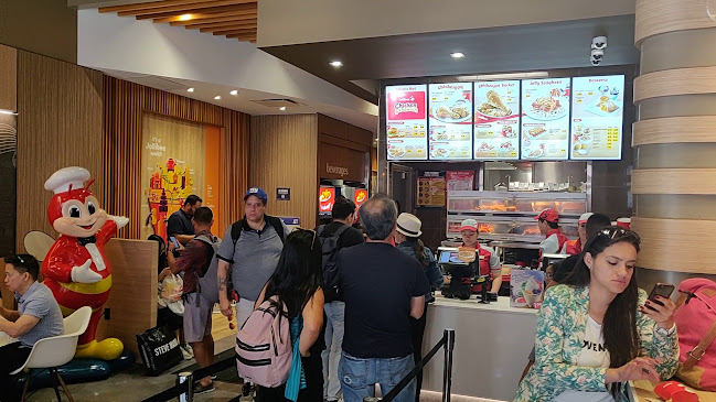 Jollibee - Hospitality and gastronomy