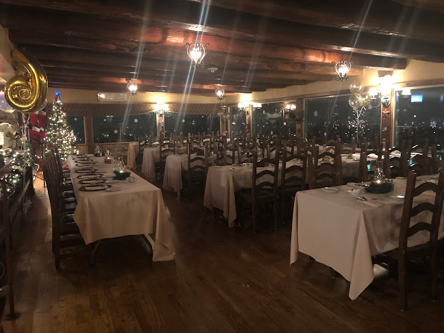 Eagles Nest Restaurant & Event Venue - Hospitality and gastronomy