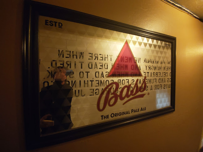 Comentarii opinii despre Club Raven