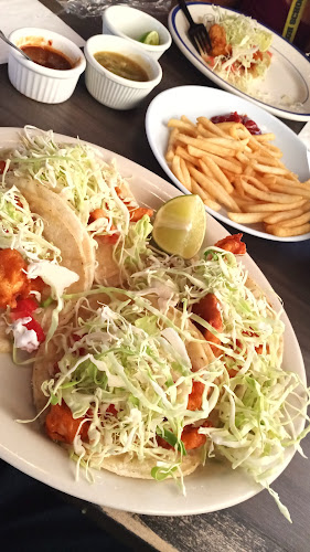 Comentarii opinii despre 7 Mares Family Restaurant