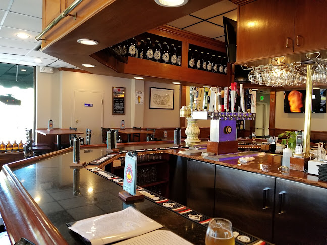 Joe's Filling Station