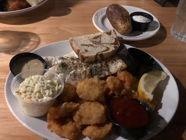 The Fox & Hounds Restaurant & Tavern - Hubertus