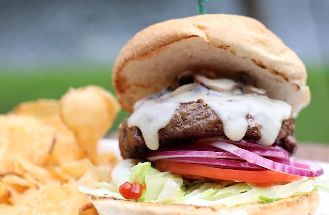 The Breakroom Bar & Grill - Clearwater