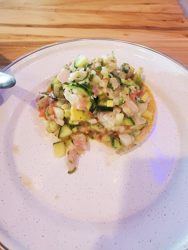 Oceanos Seafood & Sushi - Bonita