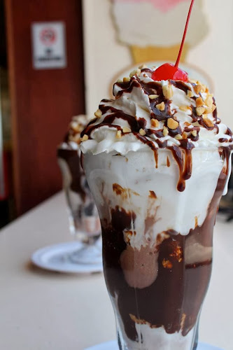 Clinton's Soda Fountain - Independence