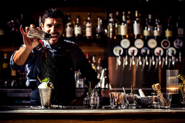 Nighthawk - Hospitality and gastronomy