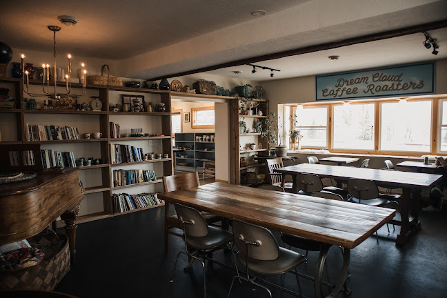 Dream Cloud Coffee Roasters