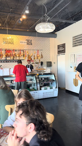 Di Abruzzo Italian Market - Denton