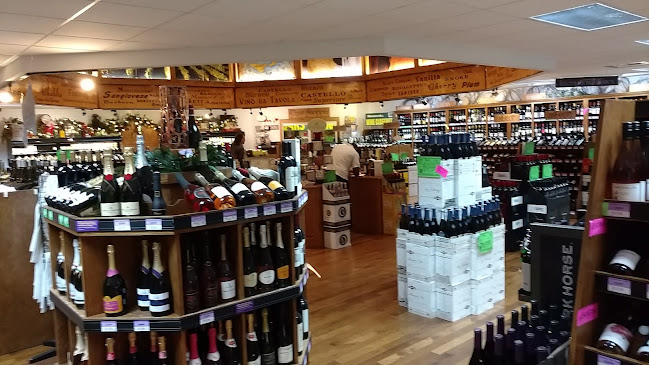 Comentarii opinii despre Macadoodles Beer Wine & Spirit