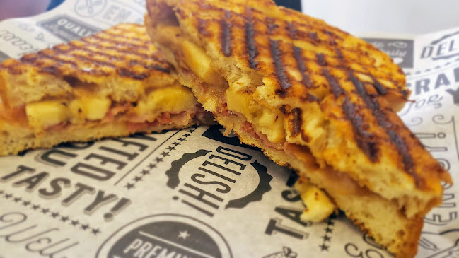 Country Sliced Ham & Cafe - Hospitality and gastronomy