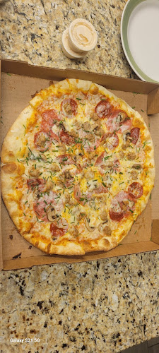 Comentarii opinii despre Zalat Pizza Long Prairie Flower Mound