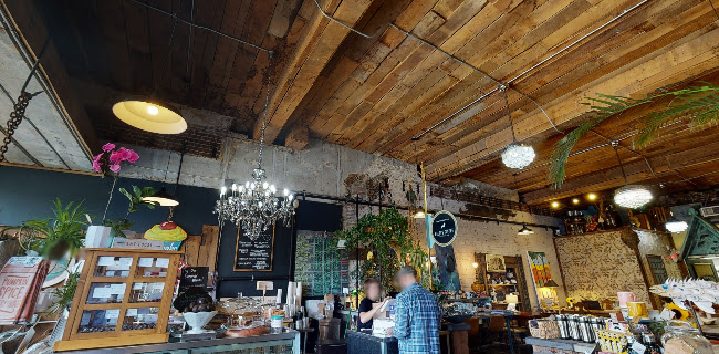 Comentarii opinii despre Pour @ 322 Coffee