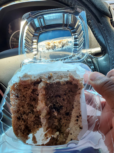 Doc's Cake Shop - Hospitality and gastronomy