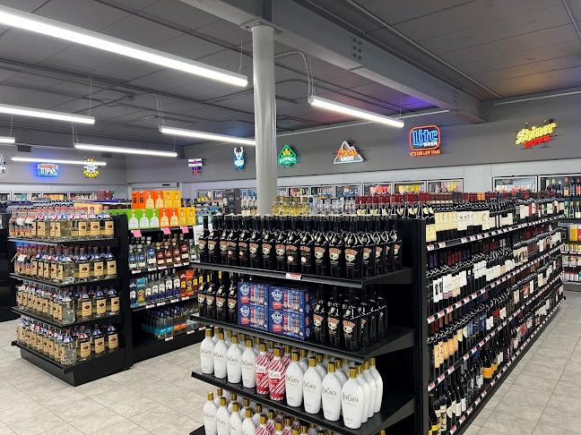 Opinii despre Simy's Bottle Shop în Fargo - Hospitality and gastronomy