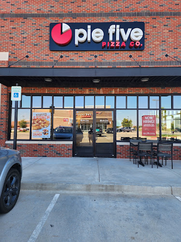 Comentarii opinii despre Pie Five Pizza
