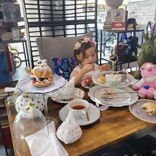 D’ Coffee Bouteaque - Hospitality and gastronomy