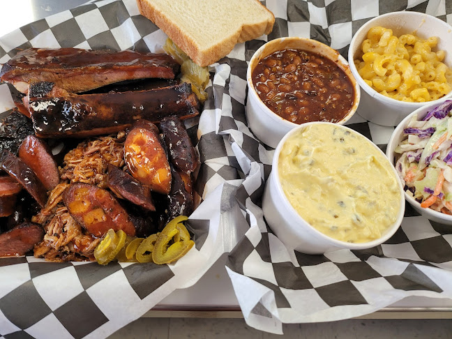 Nauling's Texas BBQ & Soul Food
