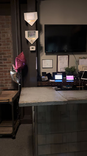 270 Farmington Ave #101, Farmington, CT 06032