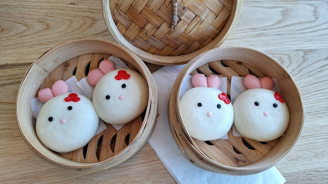 Blue Ocean / Harumama - Hospitality and gastronomy