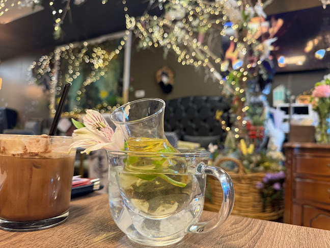 36901 Cook St Suite 8, Palm Desert, CA 92211